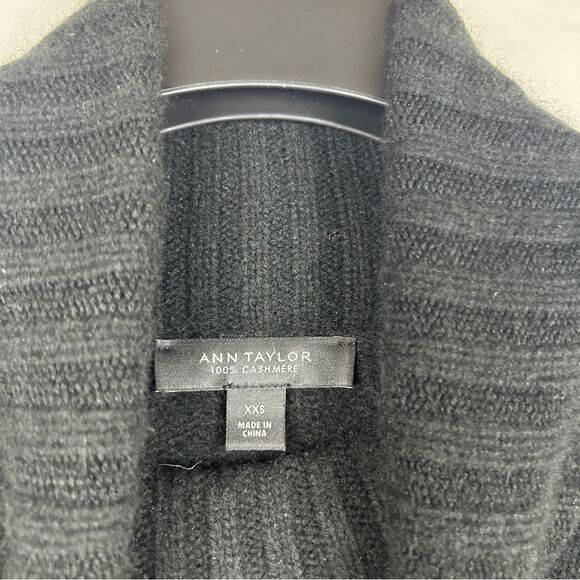 Ann Taylor 100% cashmere turtle neck sweater size XXS run big high low hem - Picture 2 of 6